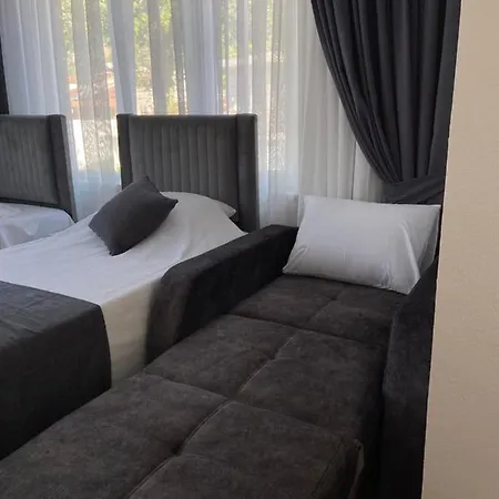 Moni Homes Apartment *